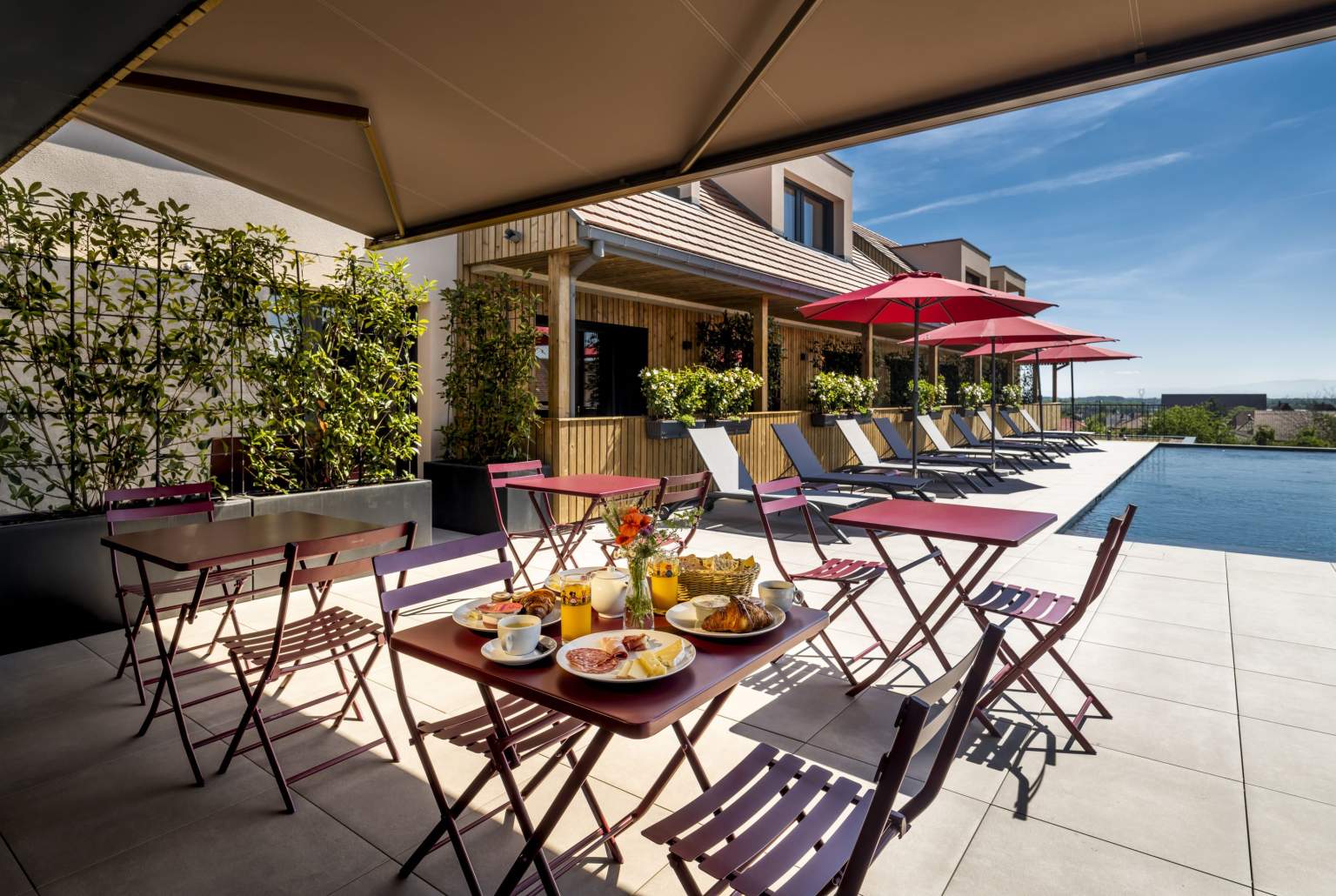 Hotel with breakfast, James Vignoble Hotel Eguisheim with Swimming pool