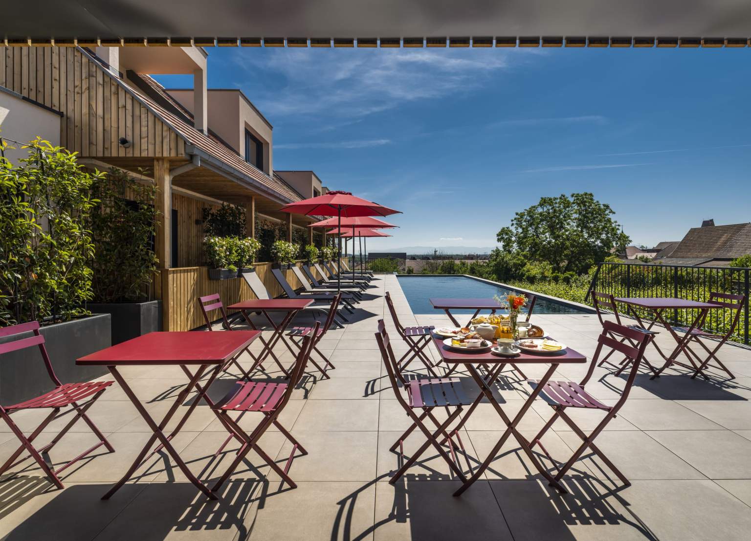 Exterior Hotel James Vignoble Hotel Eguisheim with Swimming pool